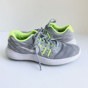 Womens Nike Lunarstelos Running Shoes 844736-007 Light Gray Neon Green Sz 7.5